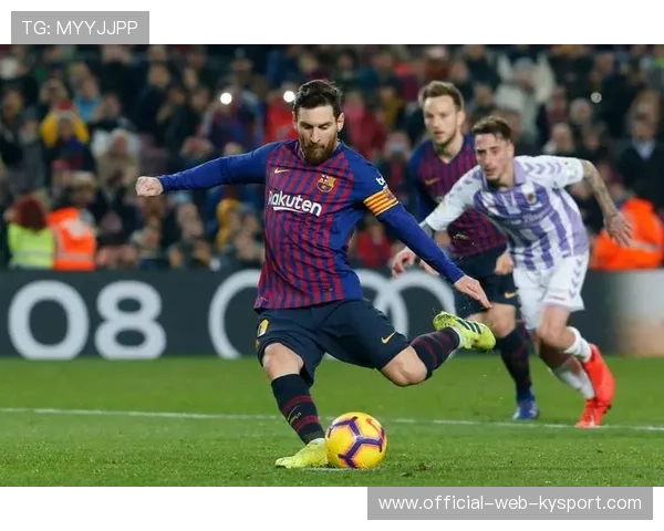 体育摄影师聚焦足球赛场作品频获好评，足球摄影参赛作品名称