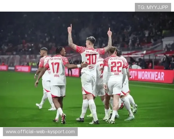 莱比锡红牛稳扎稳打，年轻阵容展现惊人效率，莱比锡红牛阵型图